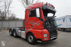 Tracteur MAN TGX accidenté