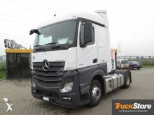 Tahač Mercedes Actros 1845