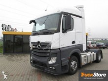 جرار Mercedes Actros مستعمل