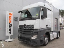 Cabeza tractora Mercedes Actros usada