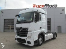 Cabeza tractora Mercedes Actros 1845 usada