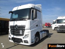 Cabeza tractora Mercedes Actros 1845