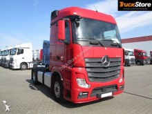 Tracteur Mercedes Actros 1851