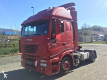 جرار Iveco Stralis 440 S 45 مستعمل