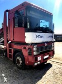 Nyergesvontató Renault AE 385 használt különösen nehéz árut szállító jármű