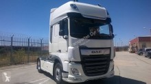DAF tractor unit XF
