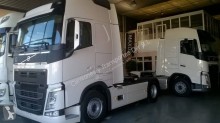 Volvo tractor unit FH 500