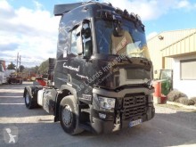 Tracteur Renault Gamme T 480 accidenté