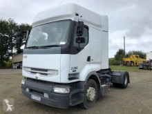 Tracteur Renault Premium 420 DCI