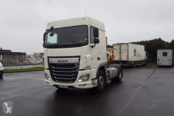 Cabeza tractora DAF XF 460 productos peligrosos / ADR usada