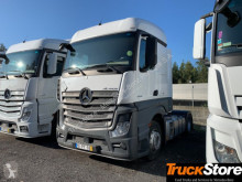 Tahač Mercedes Actros 1845 LS