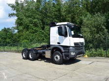 Tracteur Mercedes 3348 6x4 TRACTOR HEAD