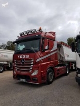 Cabeza tractora Mercedes Actros 1851 usada