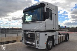 Cabeza tractora Renault Magnum 480 DXI