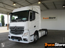 Cabeza tractora Mercedes Actros 1843LS usada