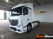 Nyergesvontató Mercedes Actros 1843LS használt