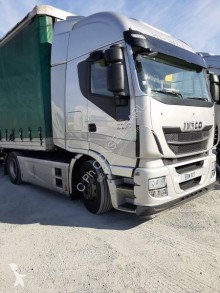 Cabeza tractora Iveco Stralis usada