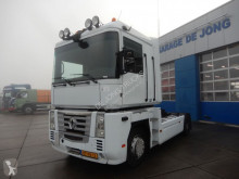 جرار Renault Magnum 460 مستعمل