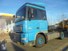 Cabeza tractora usada DAF XF105