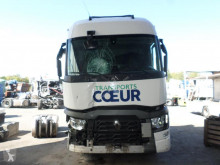 Cabeza tractora Renault Gamme T accidentada
