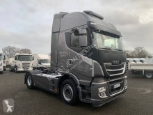 جرار Iveco Stralis AS 440 S 46 TXP مستعمل