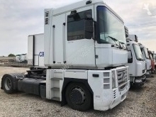 جرار منخفضة Renault Magnum 480 DXI