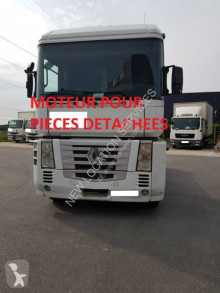جرار Renault Magnum 440 DXI مستعمل