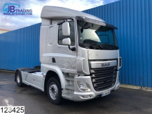 牵引车 达夫 CF 460