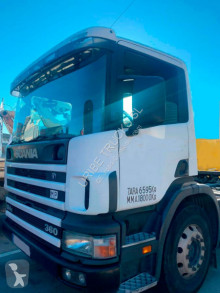 Tahač Scania P 124-360 nebezpečné látky / adr použitý