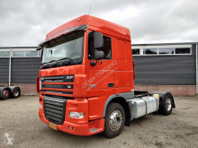 Cabeza tractora DAF XF105 usada