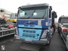 Cabeza tractora Volvo FM 410 usada