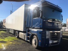 Cabeza tractora Renault Magnum 440 DXI usada