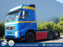 Tratores Volvo FH13 acidentado