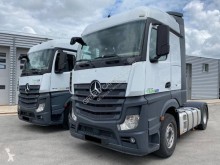 جرار Mercedes Actros 1845