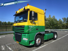 Cabeza tractora DAF XF105 usada