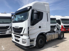 Cabeza tractora Iveco Hi Way AS440S46T/P Euro6 usada