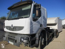 Tracteur Renault Premium 370 accidenté
