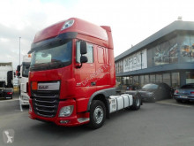 Cabeza tractora DAF XF 460 accidentada