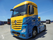 Cabeza tractora Mercedes Actros 1843 usada