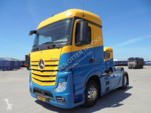 Cabeza tractora Mercedes Actros 1843 usada