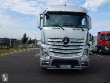 Cabeza tractora Mercedes Actros 1853 usada