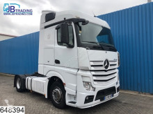 Nyergesvontató Mercedes Actros 1842 használt