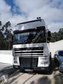 Cabeza tractora DAF XF95 480 usada