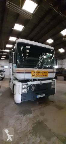 Tracteur Renault Magnum
