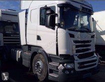 Cabeza tractora Scania R 450 accidentada
