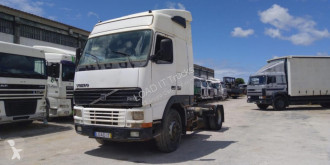 جرار Volvo FH12 420 مستعمل