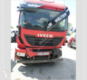Cabeza tractora Iveco Stralis AT 440 S 42 accidentada