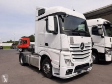 Cabeza tractora Mercedes Actros 1845 usada