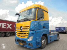 Cabeza tractora Mercedes Actros 1843 usada