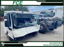 Cabeza tractora Renault Gamme C accidentada